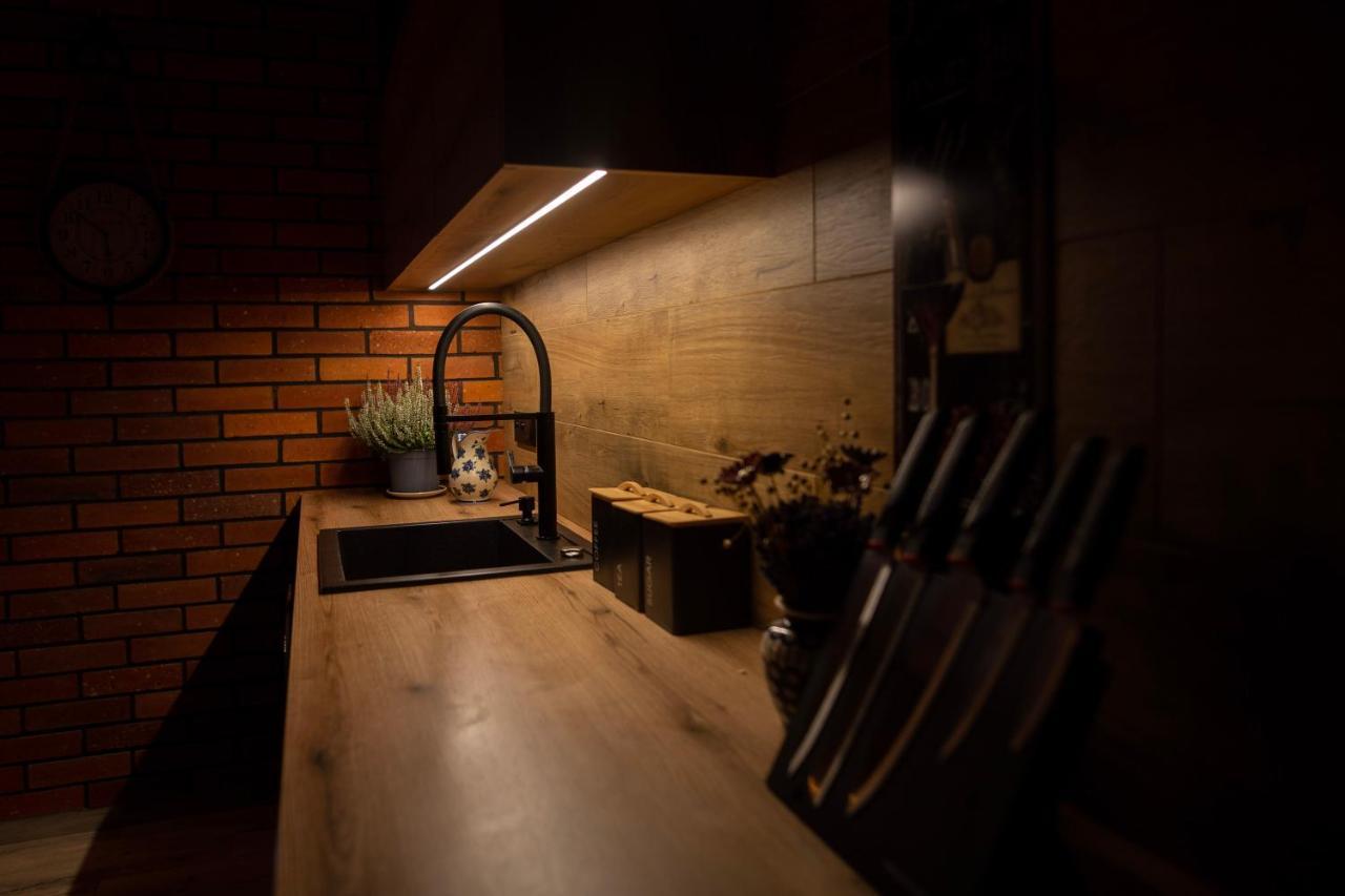 Hortus Apartament Z Klimatyzacja Болеславец Екстериор снимка